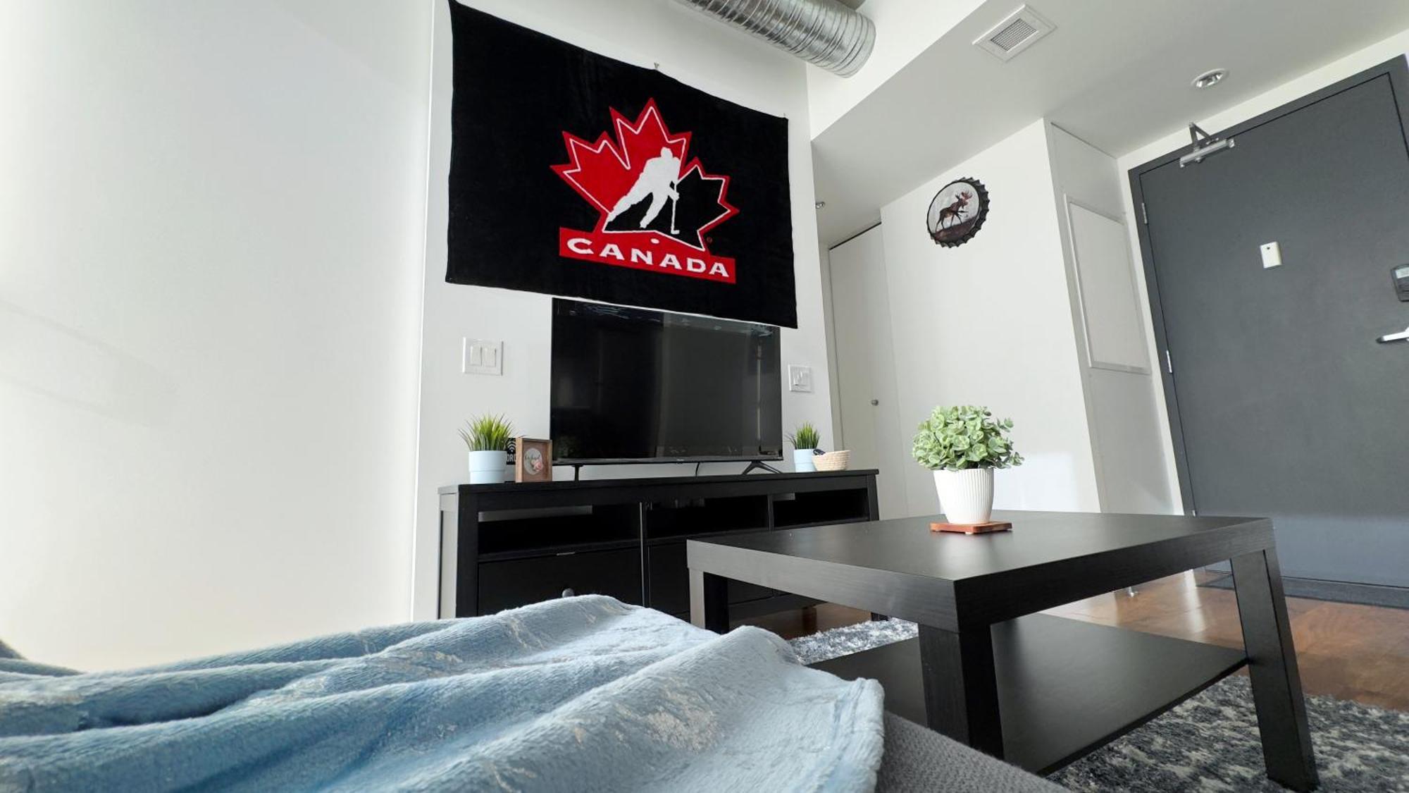 Cozy 1Br Apt - Downtown วินนิเพก ภายนอก รูปภาพ