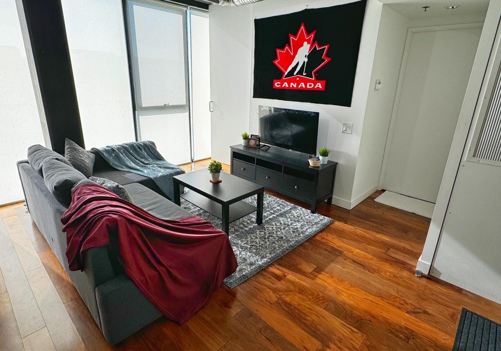 Cozy 1Br Apt - Downtown วินนิเพก ภายนอก รูปภาพ